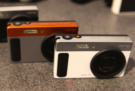 Pentax-h90.jpg