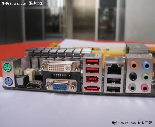 12353645.jpg