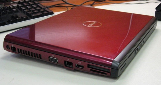 Dell_Vostro_1220_03.jpg