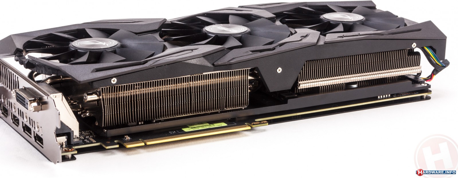 ASUS STRIX Vega 64 - 컴퓨터 / 하드웨어 - 기글하드웨어