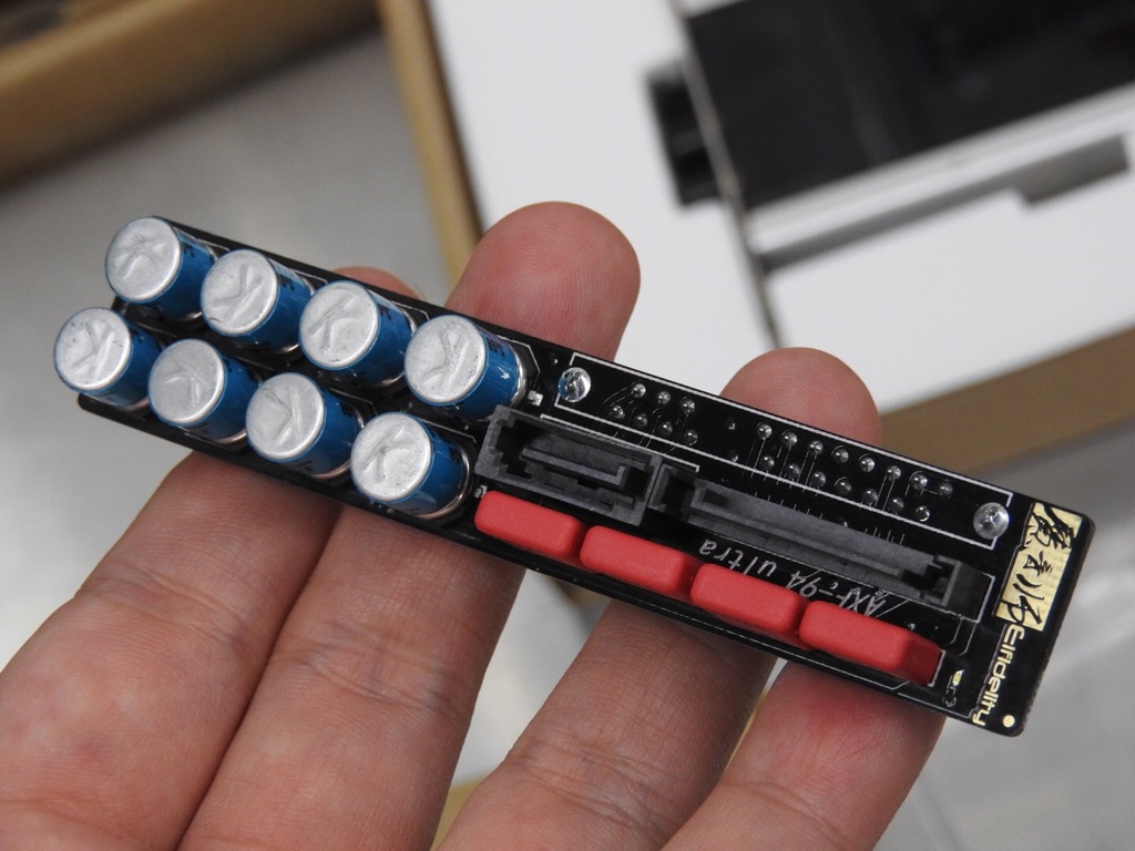 중국 Elfidelity의 PC 오디오용 노이즈 필터 - 컴퓨터 / 하드웨어 - 기글하드웨어