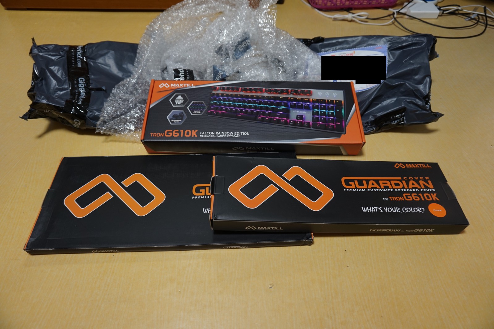 수령인증]MAXTILL TRON G610K 갈축 + 오렌지 색상 키캡/커버 - 사진 게시판 - 기글하드웨어