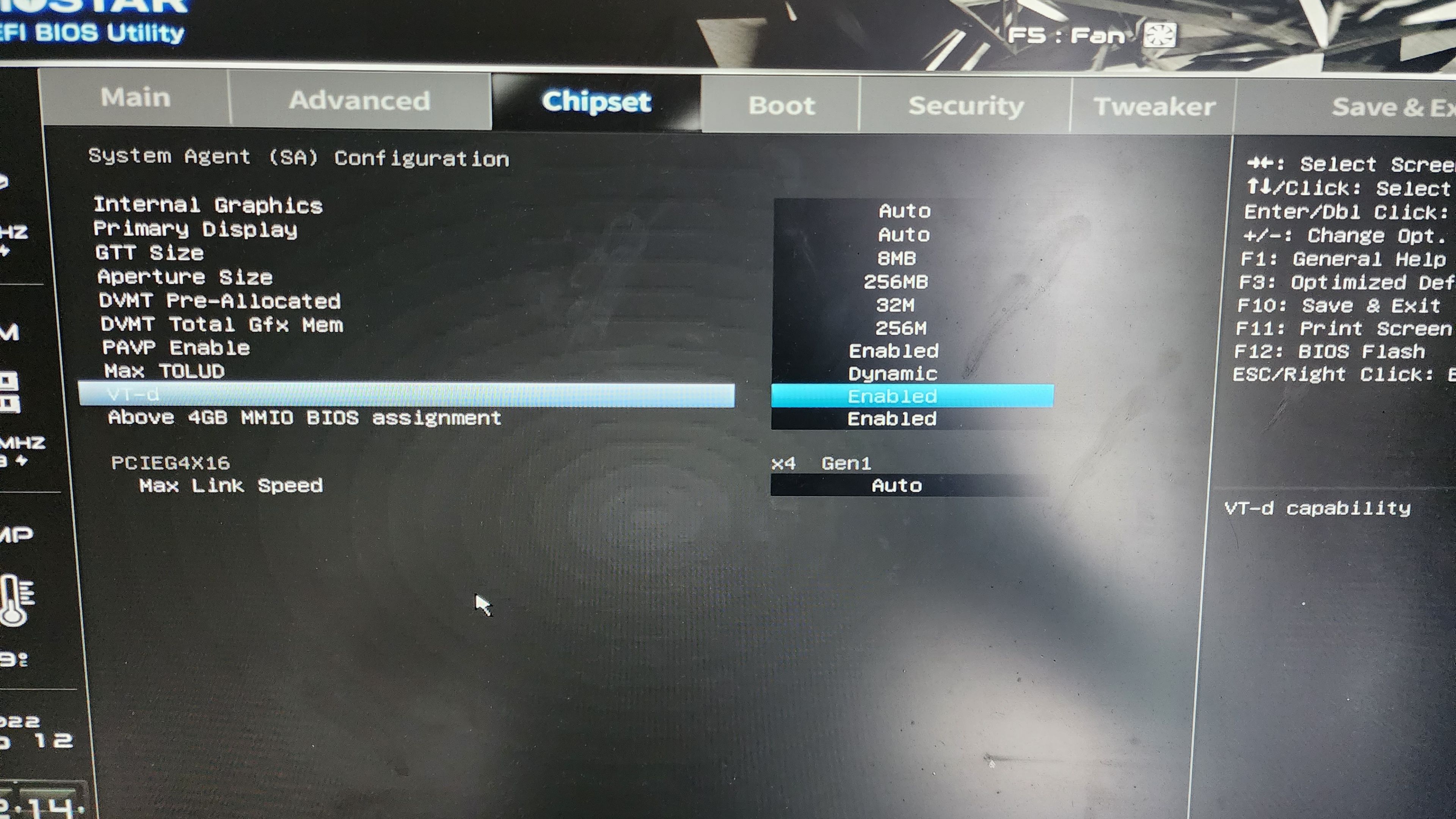 내용추가2) 기존 외장 그래픽 드라이버를 삭제해야 내장 그래픽 드라이버가 작동하나요? - 인터넷 / 소프트웨어 - 기글하드웨어