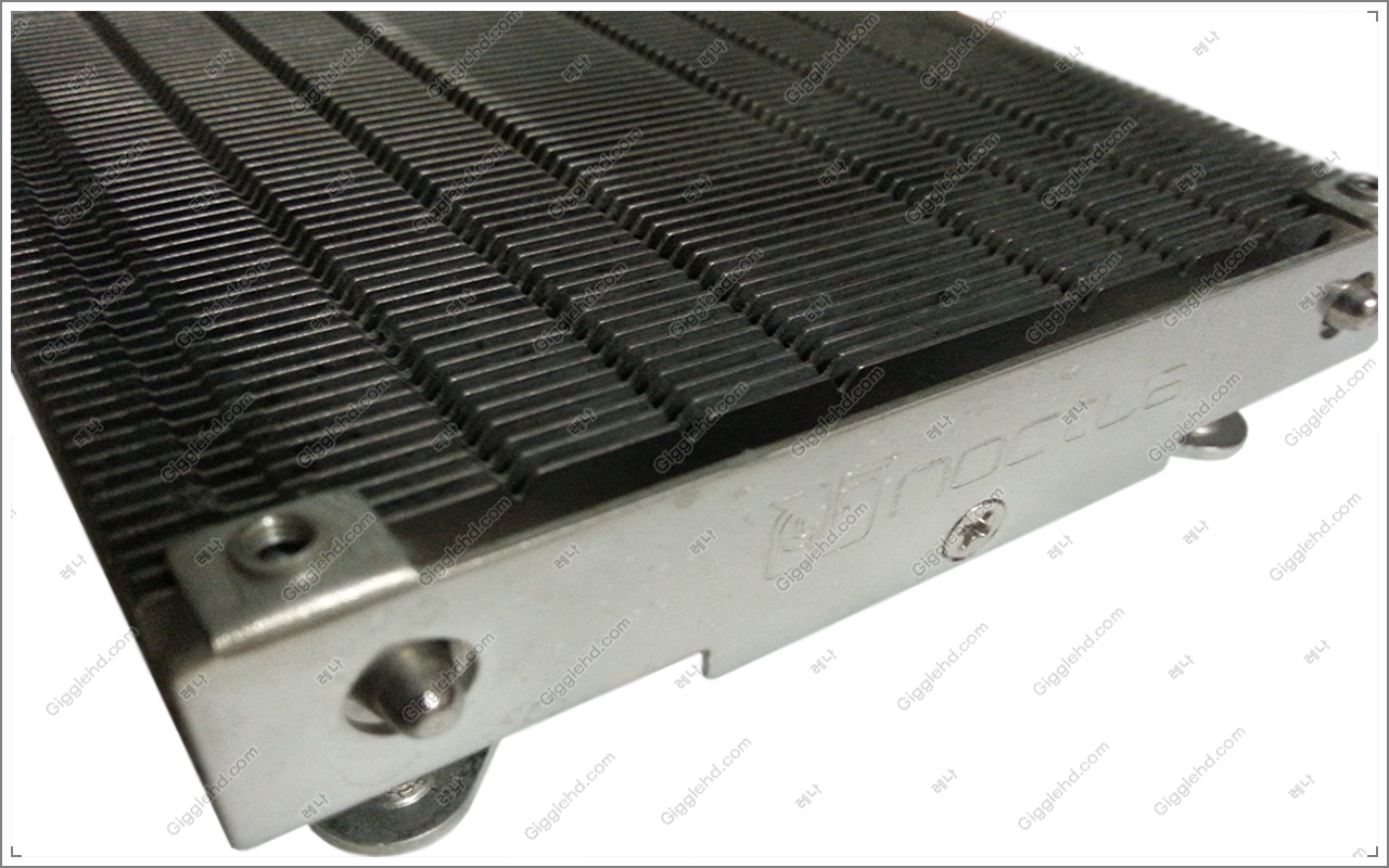 Axp 100r dq77kb nh l9i ssdsc2kw512g8x1 